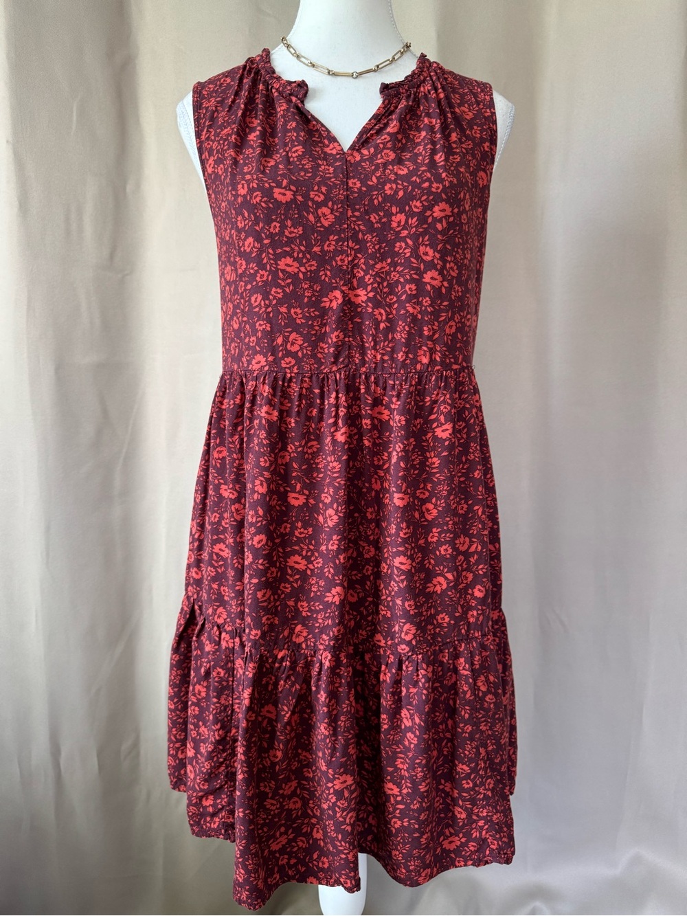 Old Navy Sleeveless Red Floral Tiered Sundress